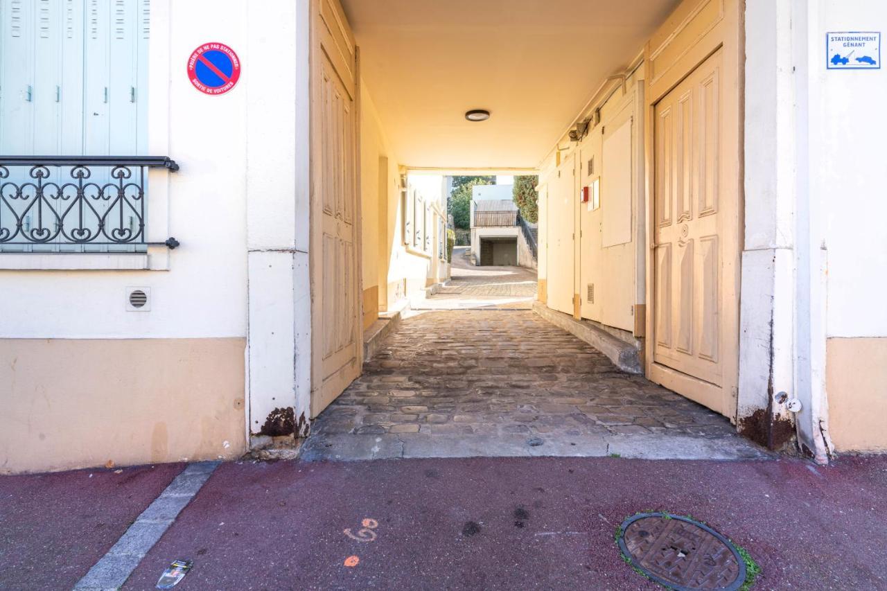 Appart'Hotel Nuiteejour Versailles Saint Cyr L'Ecole Exterior photo
