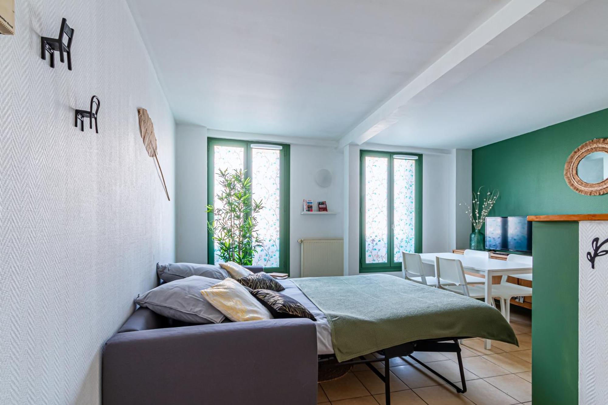 Appart'Hotel Nuiteejour Versailles Saint Cyr L'Ecole Exterior photo